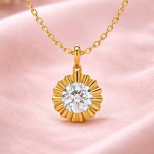 Solene-Sunburst-Golden-Necklace